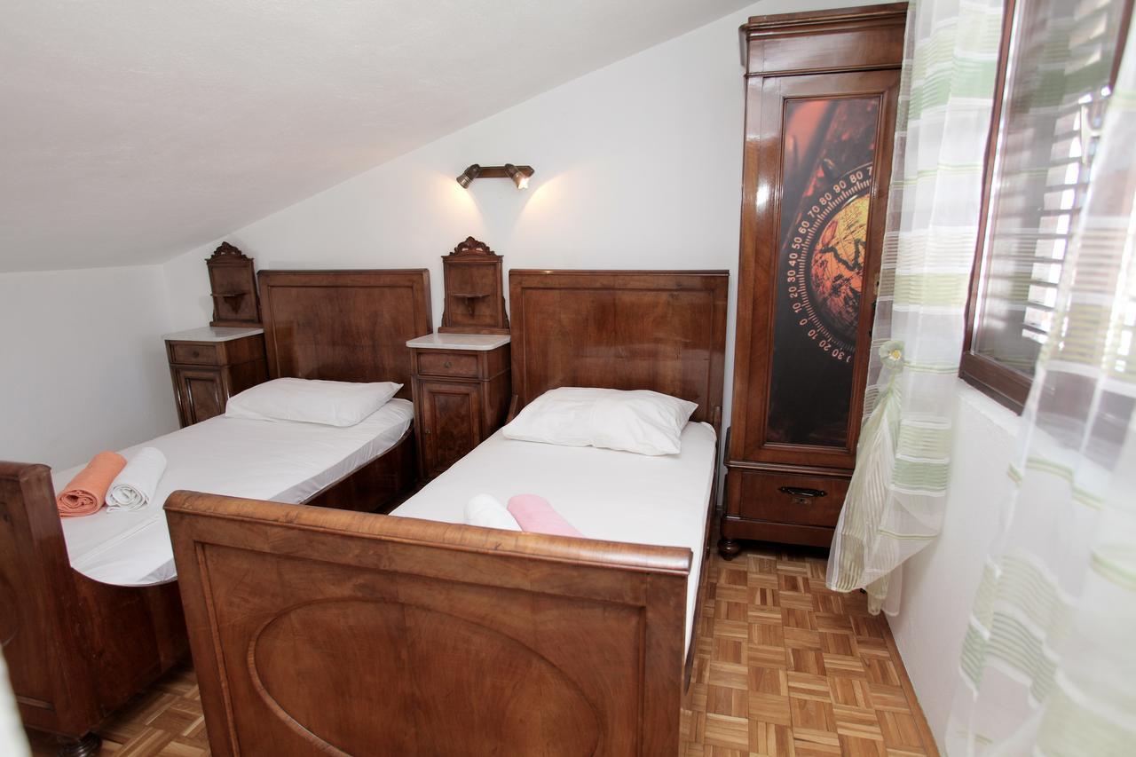 Guesthouse Kate Trogir Luaran gambar